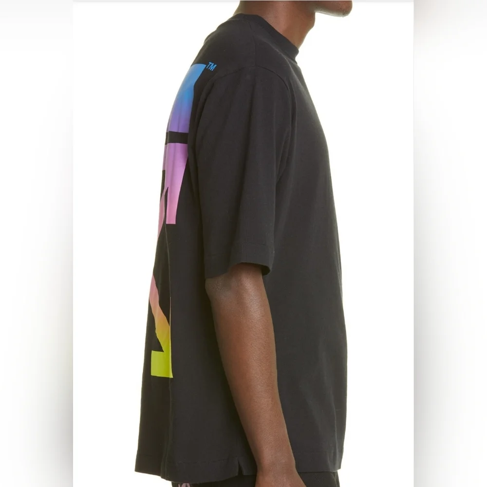 Off-White Tee - Picture 4 of 9